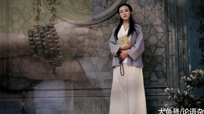 为什么女人不能穿太露的衣服?