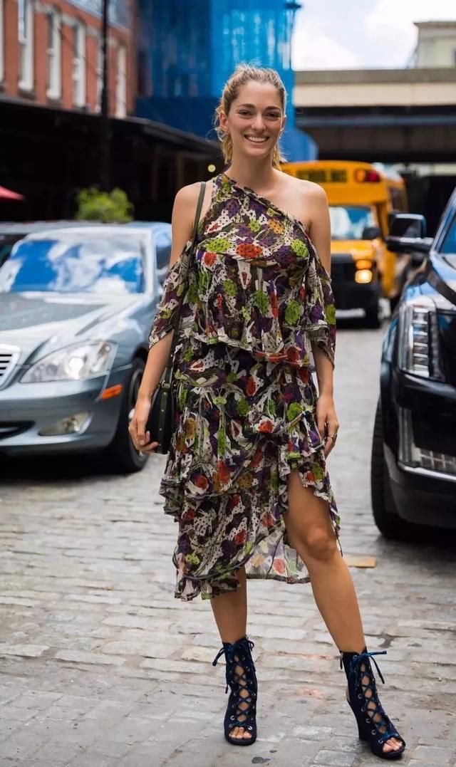 时髦的人都不穿内衣?她们只是穿对了内衣