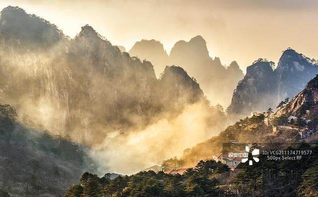 江流天地外，山色有无中。专为钟情山水的你而来~