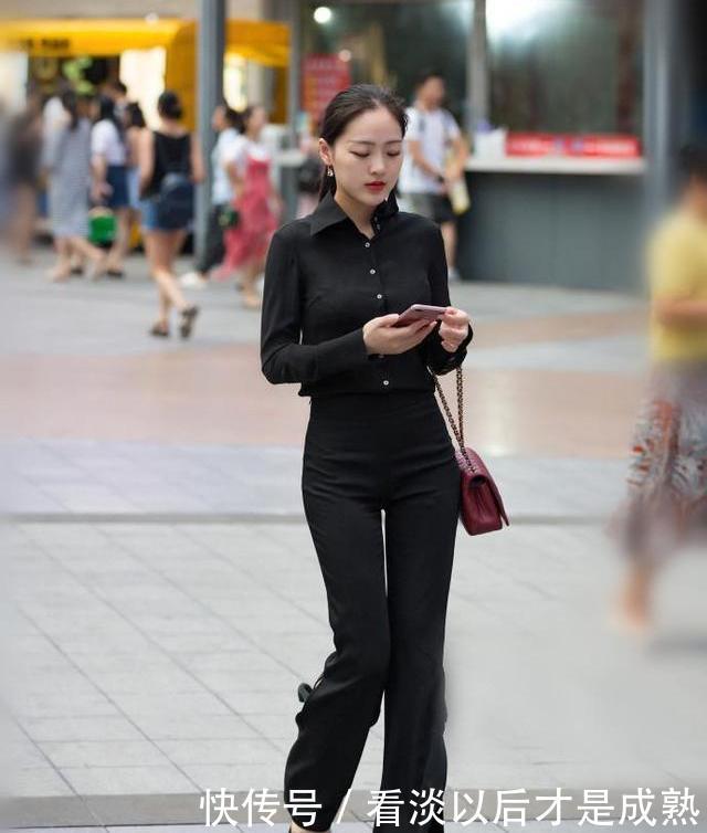  『气质』怪不得美女们喜欢穿黑色，真是超显气质！怪不得美女们喜欢穿黑色，真是超显气质！