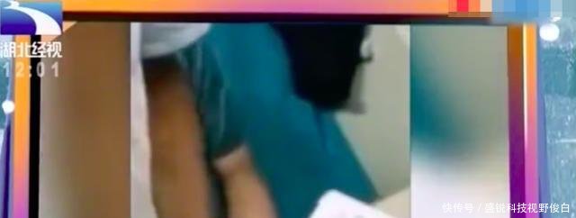  #站票#大姐好心给站票让座，孩子困了，请乘客离开却被反咬一口