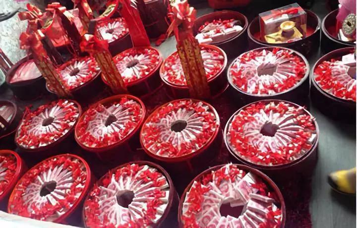 近日,萧县一名95后因家乡高彩礼问题,给安徽省委书记留言