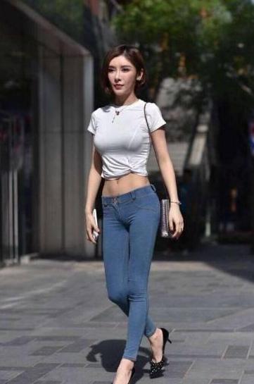 女生为什么都爱穿修身裤, 不同的体型穿上后会产生不一样的感觉