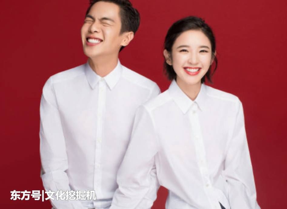 张若昀唐艺昕官宣结婚照,谁注意张若昀表情?藏