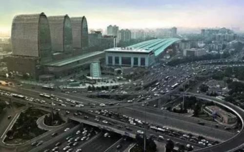  提高@中国人发明的“新型立交桥”，通行效率提高多倍，已获国家