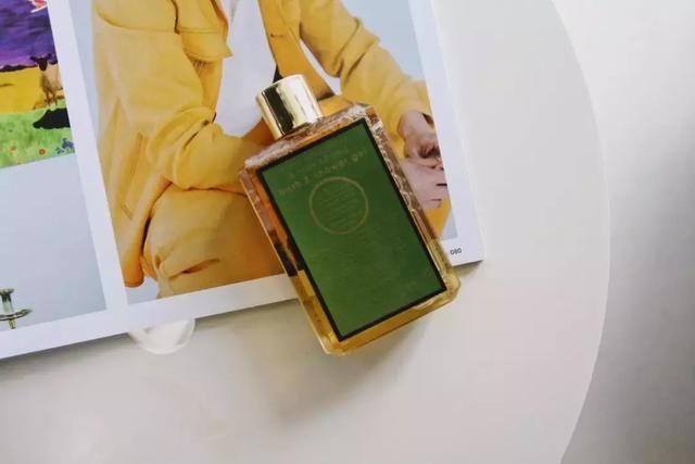 精致女孩丨胸部和私处也要好好护理!