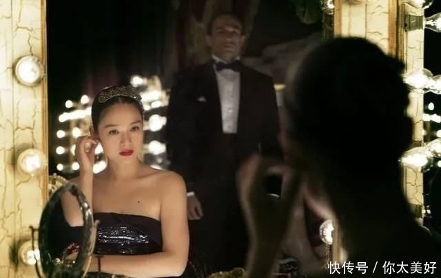 『T型台』T型台 | 霸气又优雅的女人，为什么都爱Giorgio Armani！