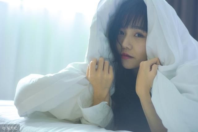 还在害怕被连累?白癜风身边人别信谣言!