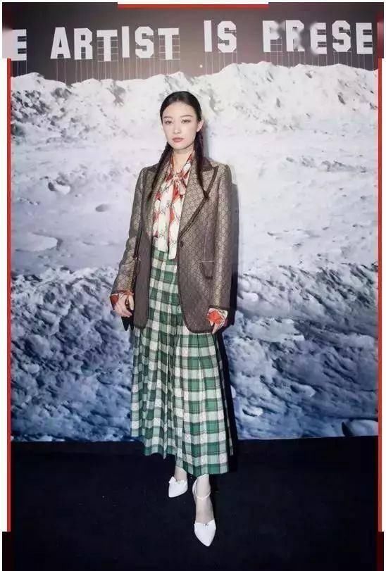  [升温]俏皮可爱的初恋风搭配，早春升温！