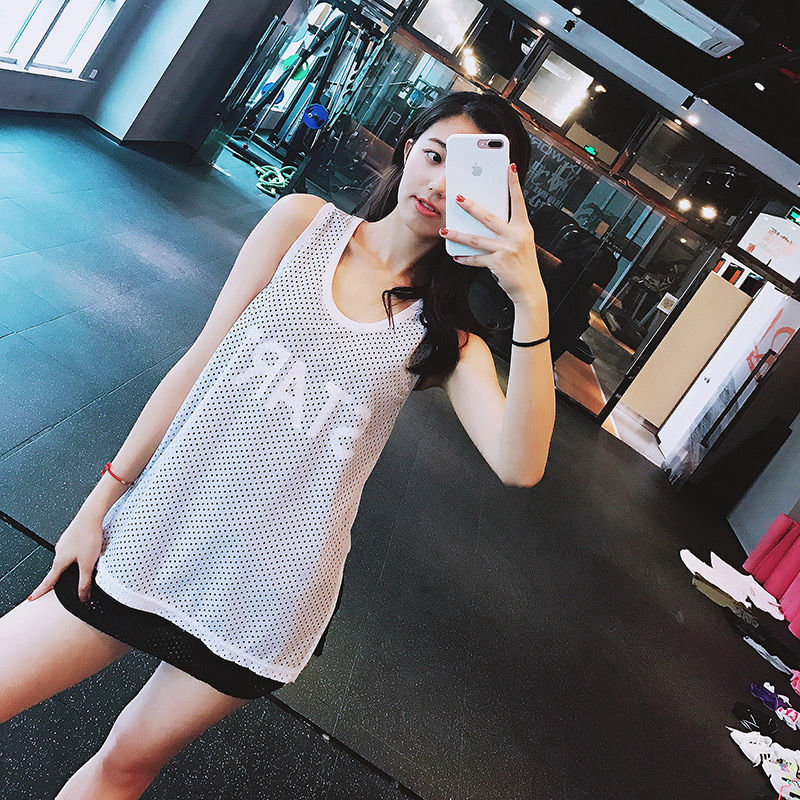 小姐姐爱运动，小姐姐运动健身装，让你拥有不一样