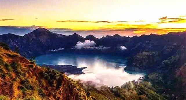 中国“最大”的湖泊，海拔高度为351米，还是5A级景区！