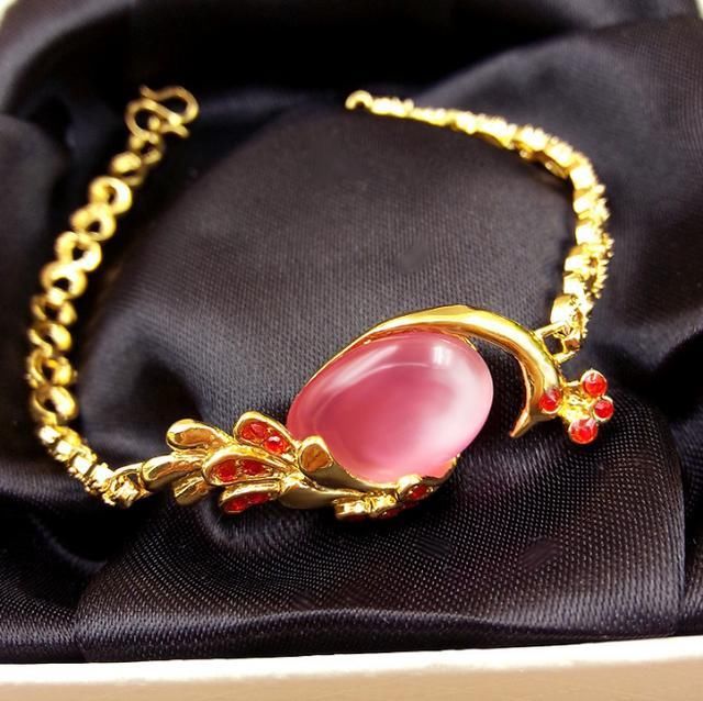 女人最想收到的8样礼物，悄悄地告诉你，男人们还不知道么