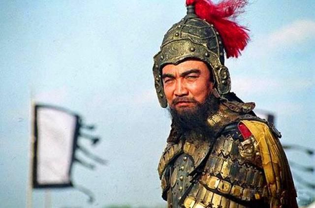 曹操挟天子以令诸侯至死不称帝,就这点他绝对