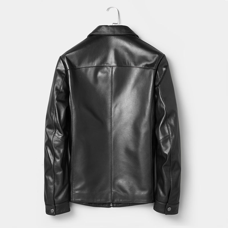 男人秋冬穿搭一臃肿就没了型,想穿得有型又舒服,首选真皮皮衣