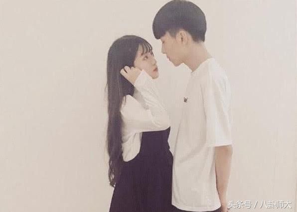 杨清柠首曝儿子照片，王乐乐发文关心 网友：要复合的节奏！