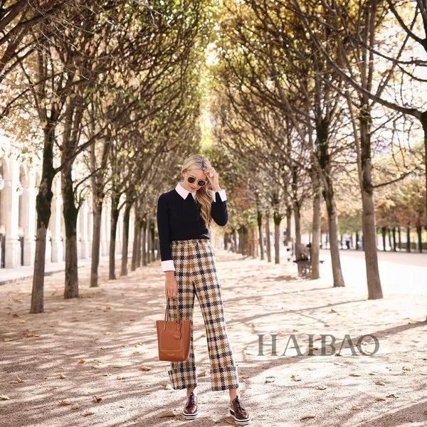 条纹显瘦?是的!条纹格纹这样穿,别人偷偷关注你可别怪我...