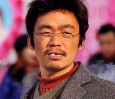  『教材』北影当教材的四个镜头：游本昌吃臭肉、周星驰哭着笑、王宝强抽烟