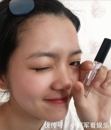 睫毛:女生睫毛越来越短?多半是常做2件事,改正后睫毛变长变密