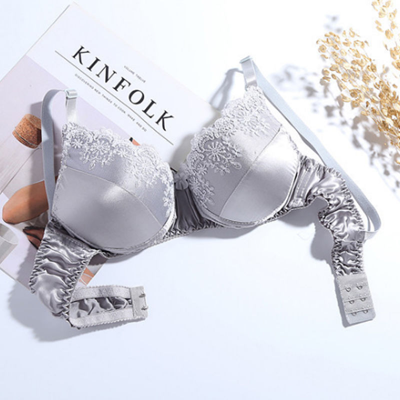 万万没想到，有钱的女人都穿这样的内内!网友:迷死人了