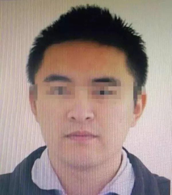 研究生辱骂牺牲民警,你高学历没教养的样子,真丑!