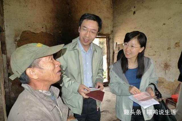 没有单位的，自己交社保，可获得“补贴”，不要浪费了这个福利