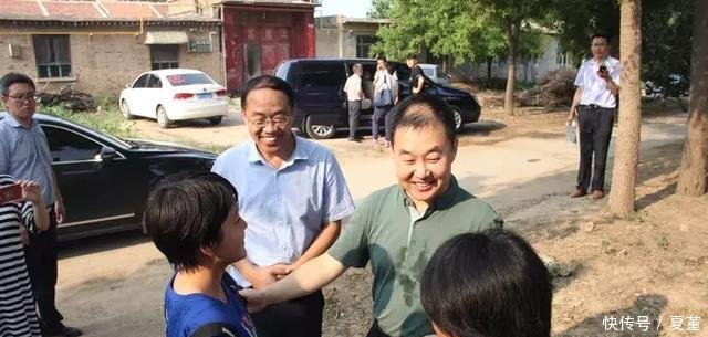 省委书记托人去看了她
