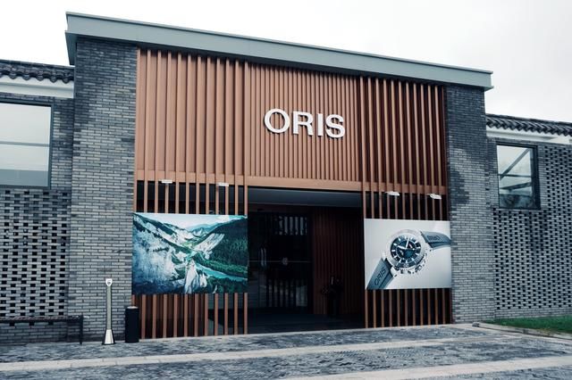 在崇明岛上，我亲手画了一块Oris豪利时的手表