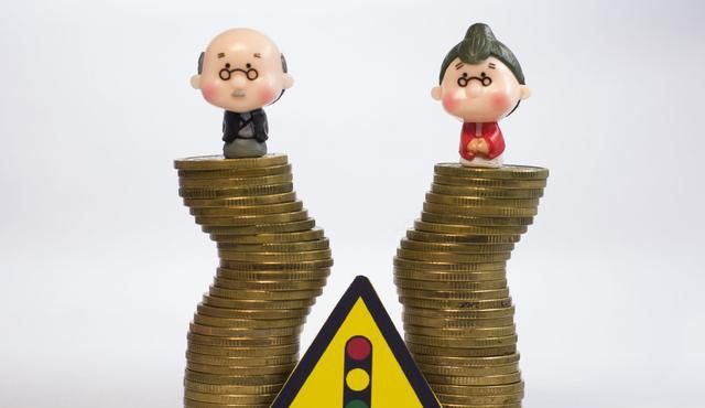 养老金政策调整后，这三类教师待遇再度上调，退休工资大涨