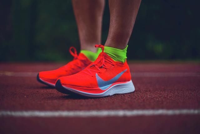 马上要发售！这几双 Nike 顶级跑鞋！每双都有杀手锏！
