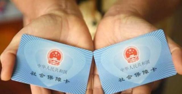 企业缴纳社保和个人缴纳社保, 15年后, 领取的养老金有多大区别?