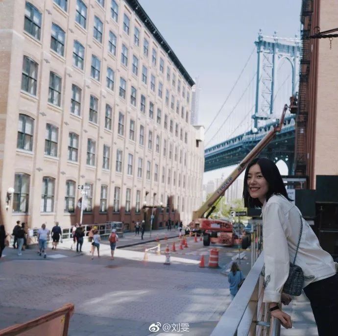 围观| 不用美颜照样美翻，为啥刘雯的夏天妆容就能这么持久?