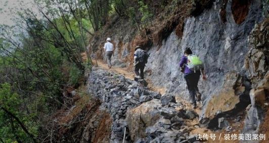 贵州一个悬崖上的村庄,走路都会心惊胆跳,旅行者不可错过的地点
