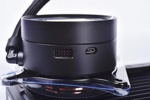「水冷头」依然是机箱中最靓的仔恩杰KrakenX53一体化水冷实测