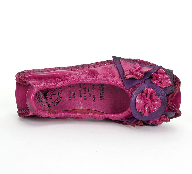 五六十岁妈妈别穿高跟鞋,这几款舒适的妈妈鞋,特别柔软养脚