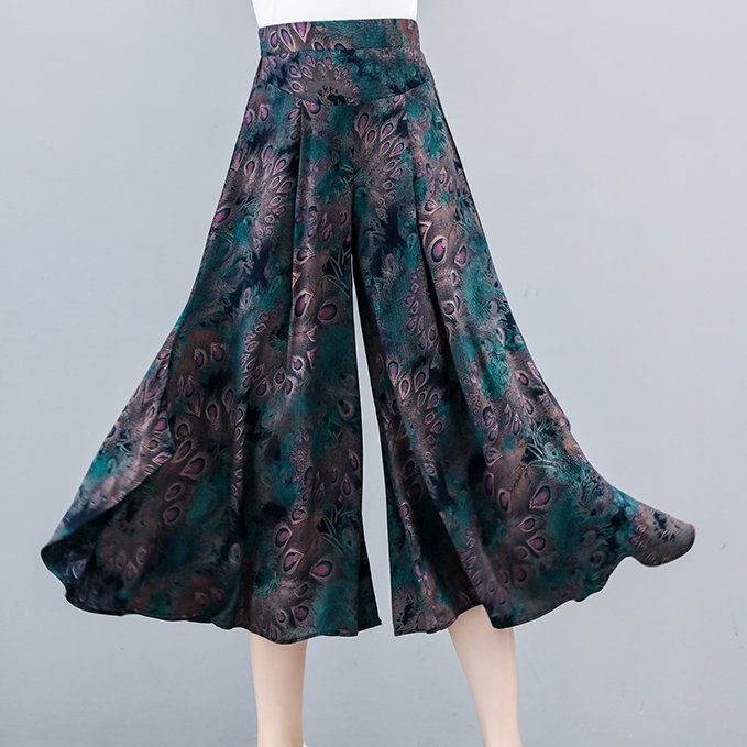 裙子裤子，傻傻分不清?今年流行的“裤裙”太时尚，回头率爆满