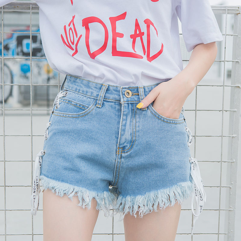 难怪办公室女生都不爱穿丝袜，这么搭配既凉快又惹人眼球，我服了