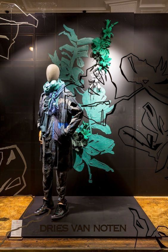 没想到!她把《演戏攻略》中的元素用在橱窗里，高级炸了!