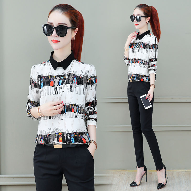 如果你有42岁，中秋回家就穿洋气小衫，配小脚裤，美的楚楚动人