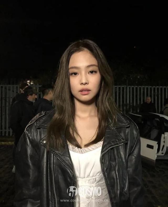 模式■美人计 | 女爱豆已开启变色龙模式，我挑了4个颜色准备造作