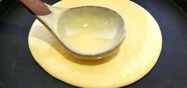 『我家』自从学会玉米面这样做,我家早餐没有买过,松软香甜,营养又解馋