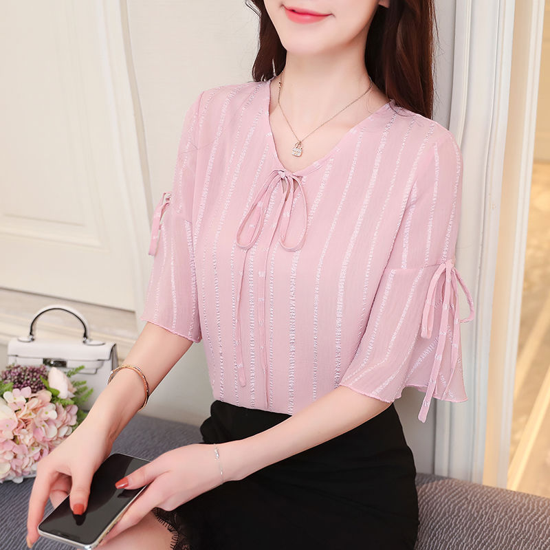 丰满不等于不正经!看下图女人这样穿，性感撩人，迷倒一大片男人