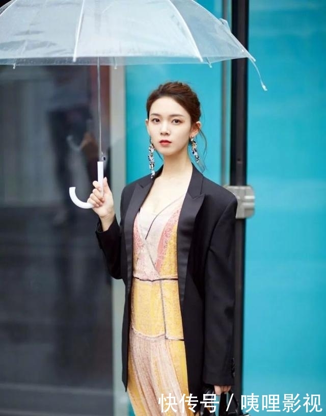  得来：攻气十足的小仙女们,当然得来件oversize的西服!