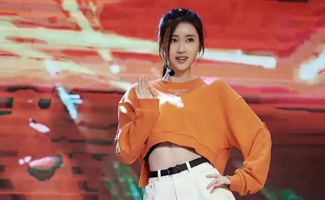  『小时候就』与其他的甜宠剧相比，这碗《冰糖炖雪梨》到底胜在哪里？