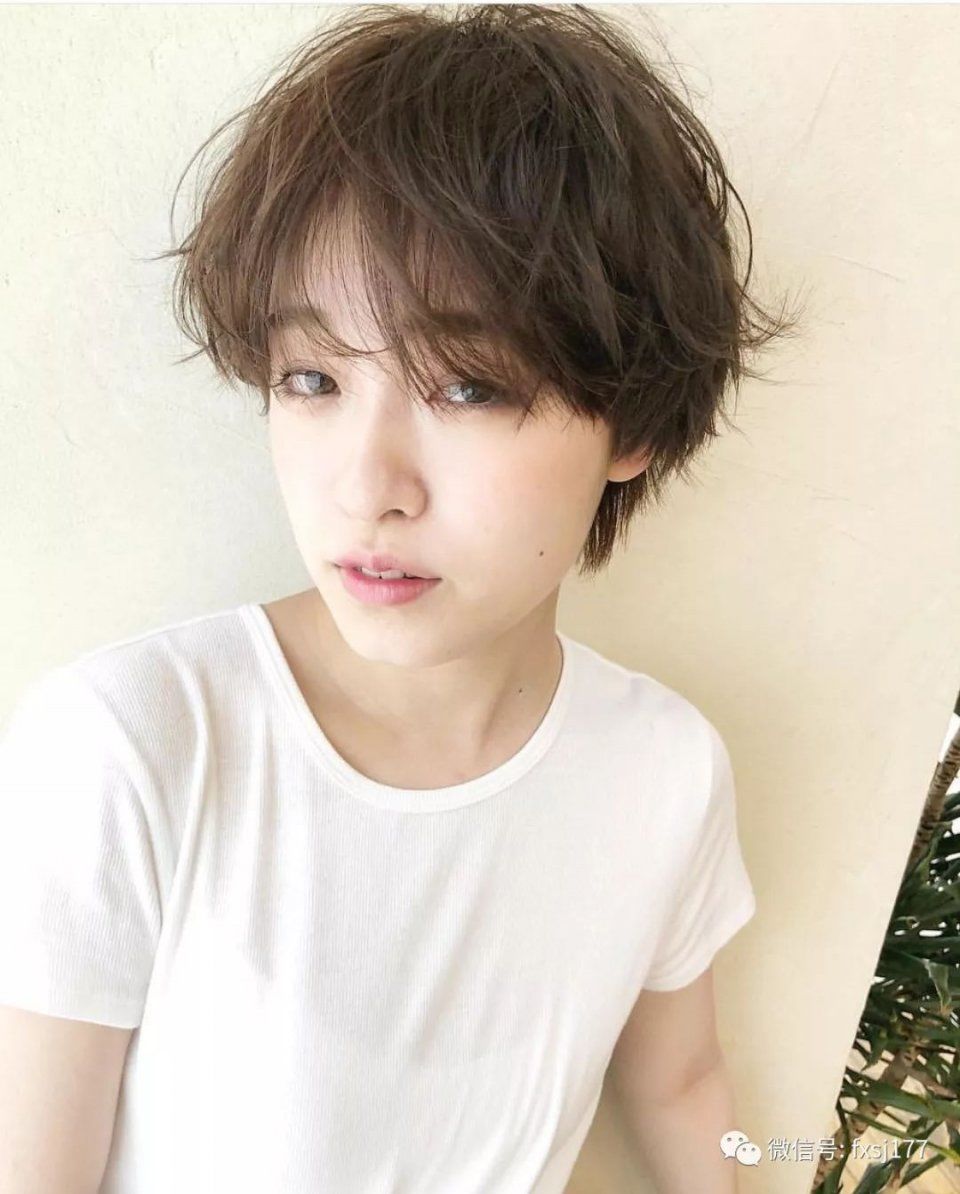 2018年流行“精致”短发