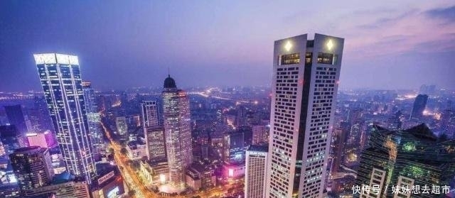  「数据」西方为何总把中国当发达国家因他们看到这些老百姓看不