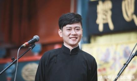  『后台』德云社后台供着五位老先生，除了侯耀文张文顺，其他几位什么来头