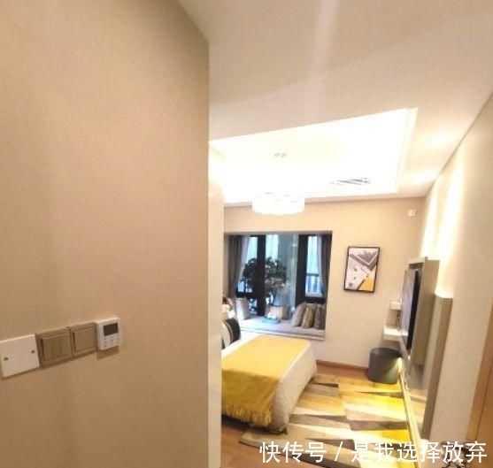 参观:参观90㎡两居室样品房, 时尚清新的精装效果, 以后买房也要这么装