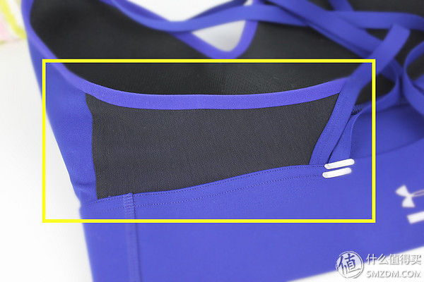 瑜伽也可以“安德玛”--安德玛女士Perpetual运动内衣带给你舒适