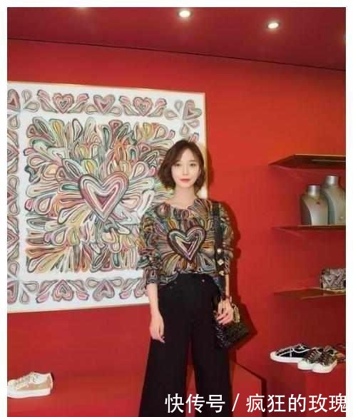 王珞丹只不过烫了个头发，竟被质疑整容？网友：有气质多了！