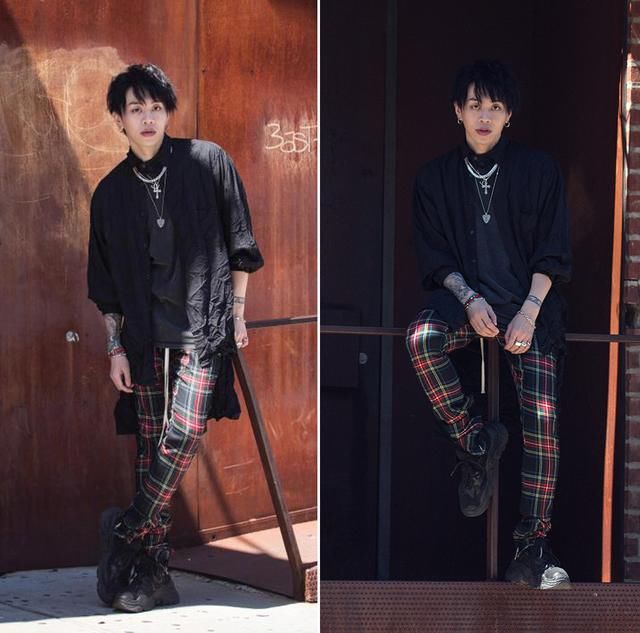 杨文昊不只会跳更会穿，t恤配长裤前卫十足，连袜子都满是细节